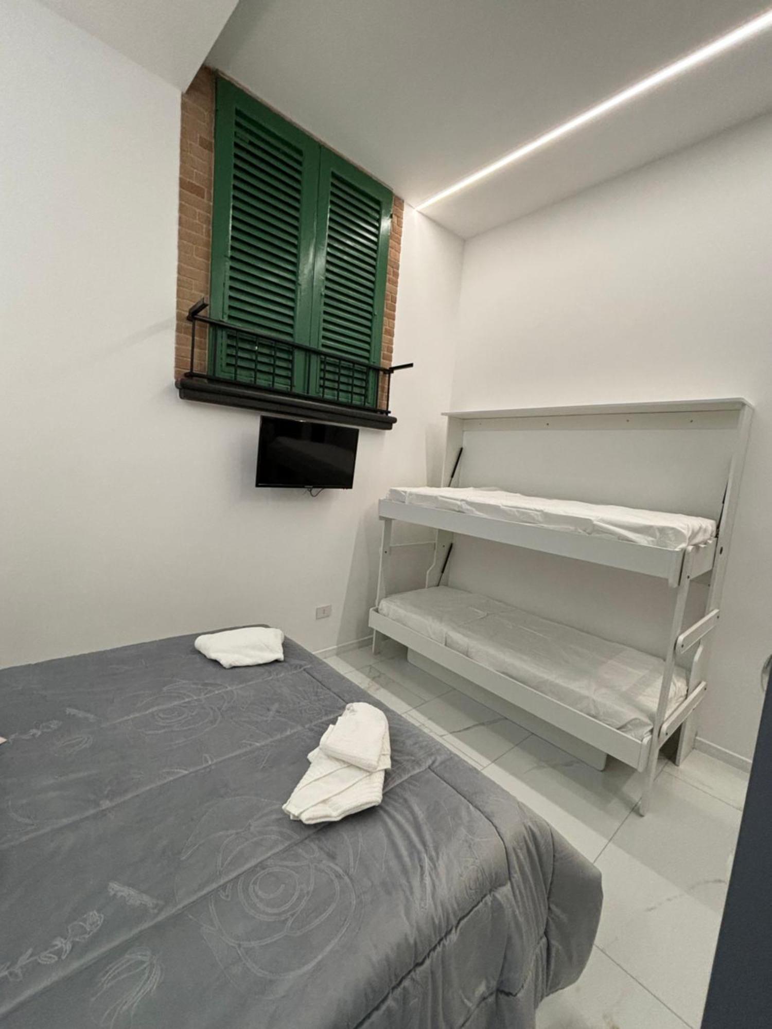 Briante House Bed and Breakfast Napels Buitenkant foto
