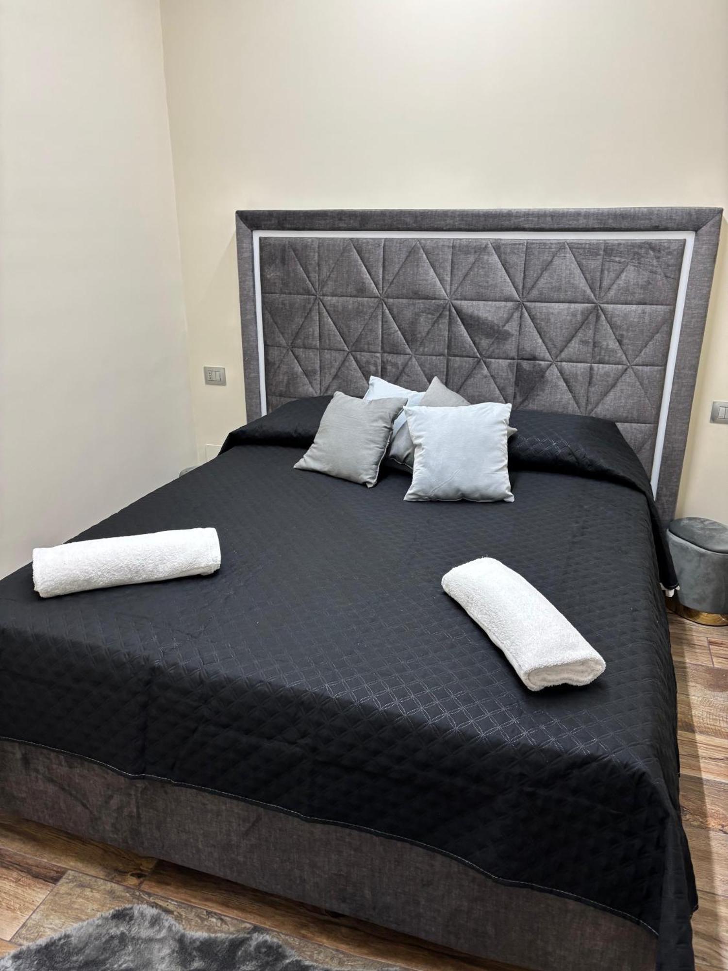 Briante House Bed and Breakfast Napels Buitenkant foto